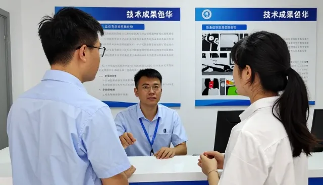 使用系统开发需要关注哪些方面？